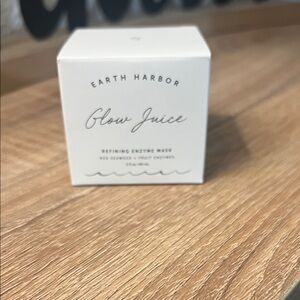 Earth Harbor Glow Juice Refining Enzyme Mask